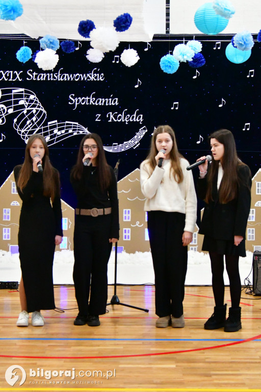 W Stanisławowie kolędują i pomagają