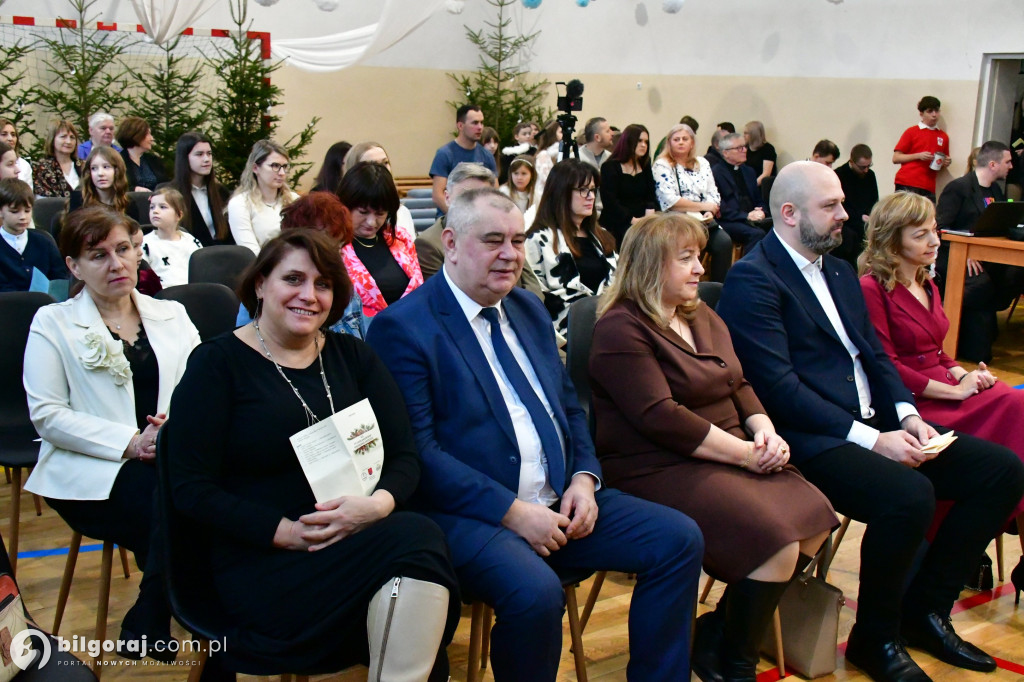 W Stanisławowie kolędują i pomagają