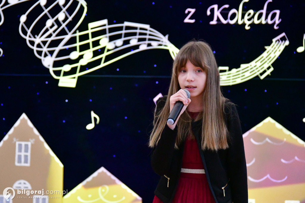 W Stanisławowie kolędują i pomagają