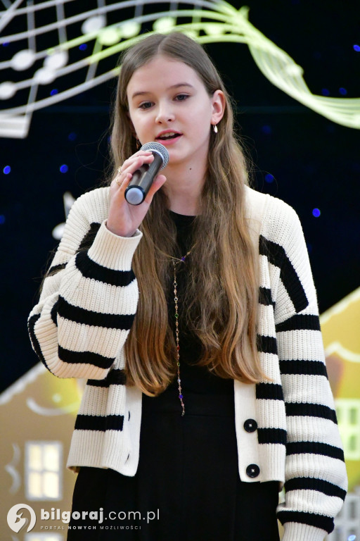 W Stanisławowie kolędują i pomagają