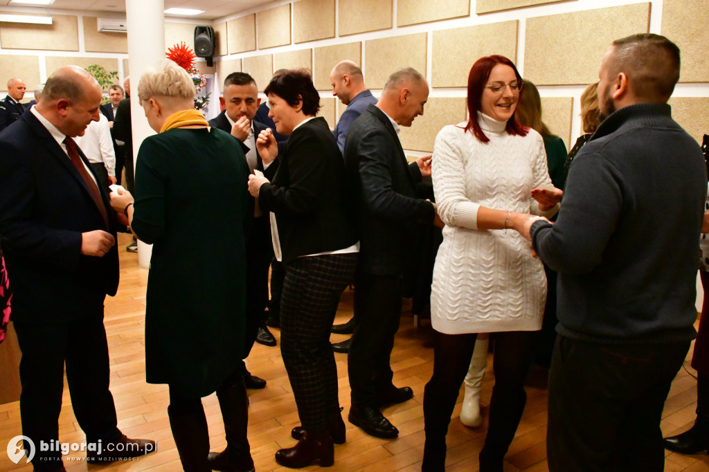 Gmina Biłgoraj jak wspólna łódź. Spotkanie opłatkowe w Urzędzie Gminy