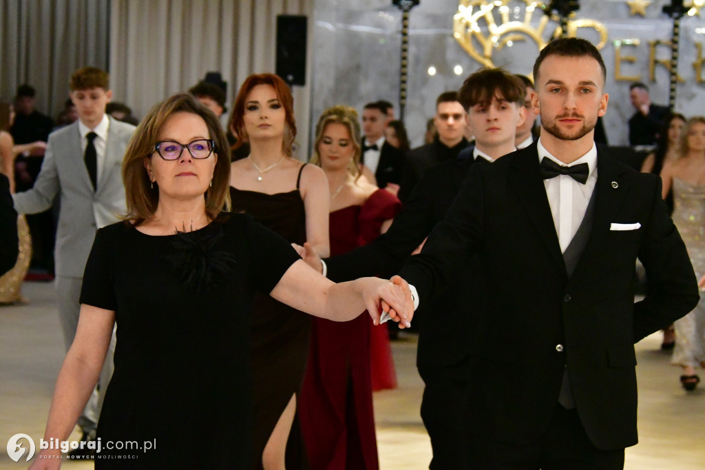 Poloneza czas zacząć! Studniówka biłgorajskiej Budowlanki