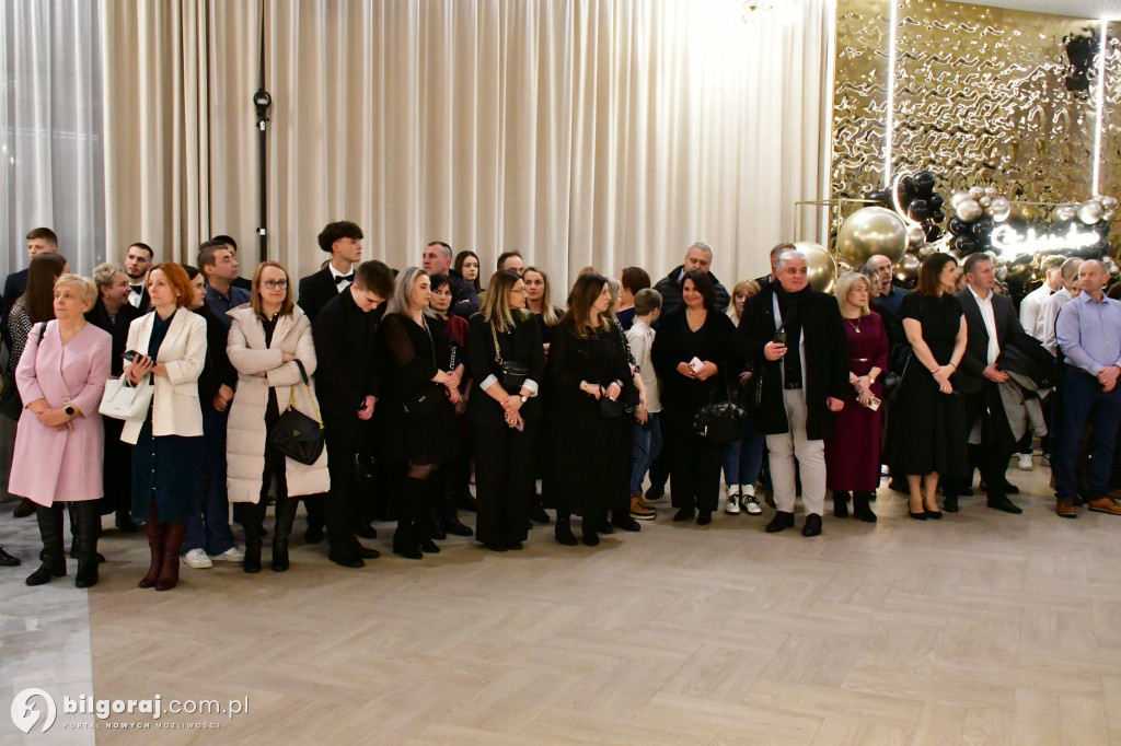 Poloneza czas zacząć! Studniówka biłgorajskiej Budowlanki
