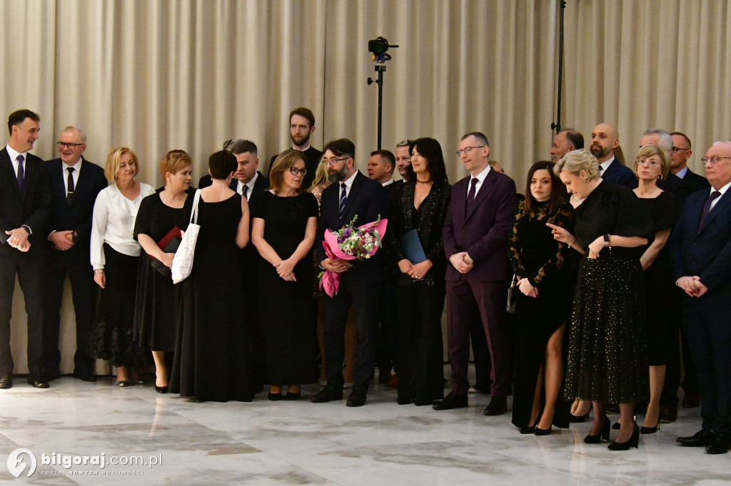 Poloneza czas zacząć! Studniówka biłgorajskiej Budowlanki