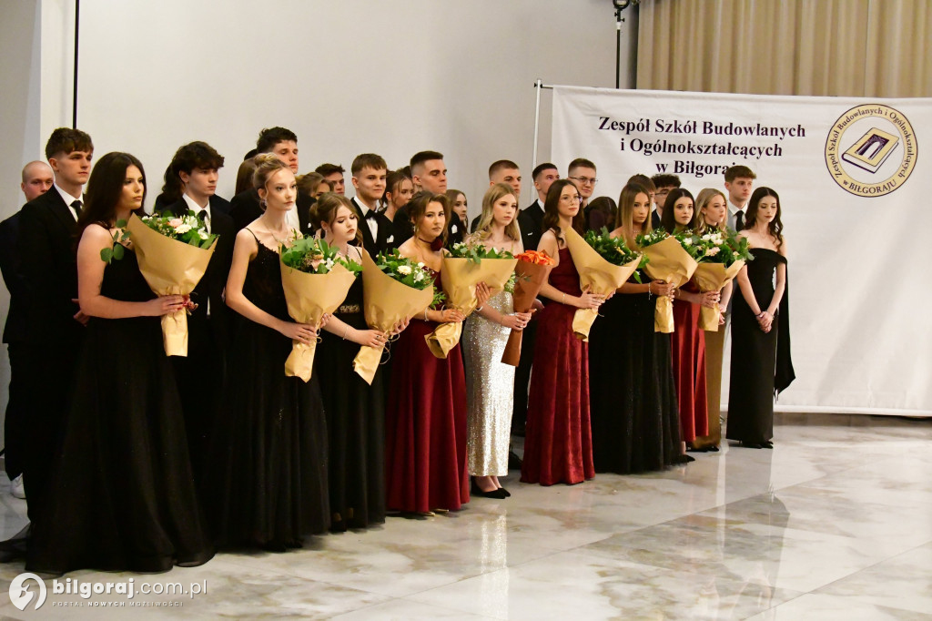 Poloneza czas zacząć! Studniówka biłgorajskiej Budowlanki