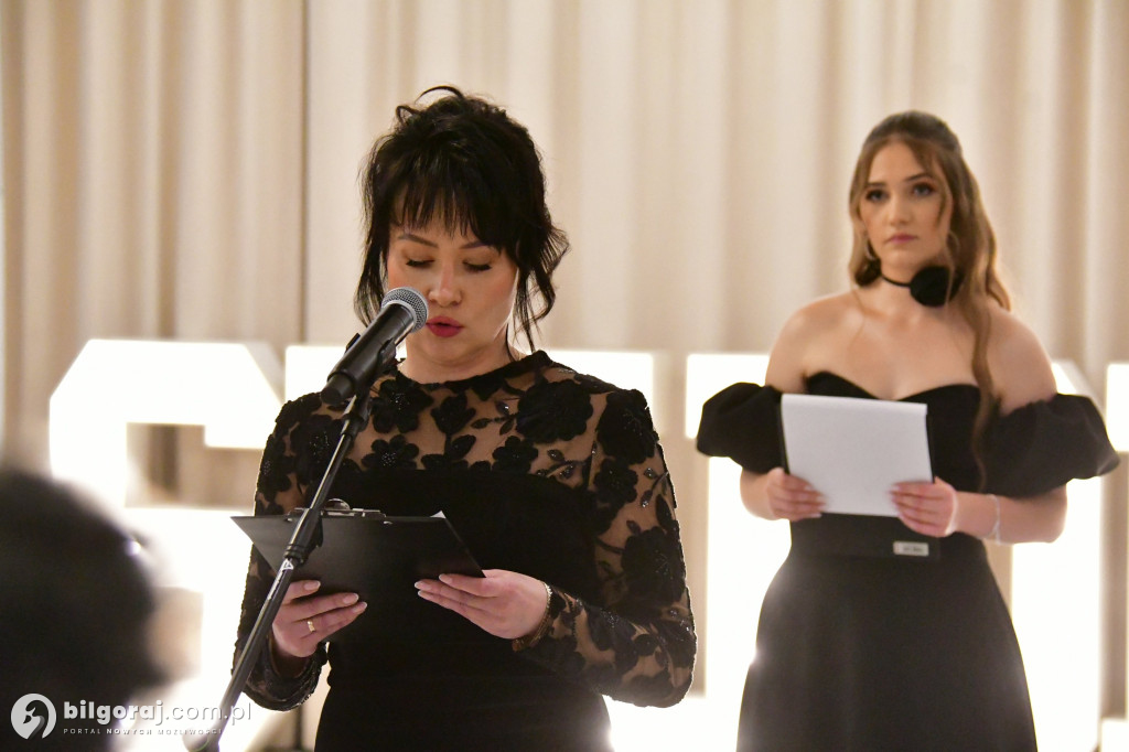 Poloneza czas zacząć! Studniówka biłgorajskiej Budowlanki