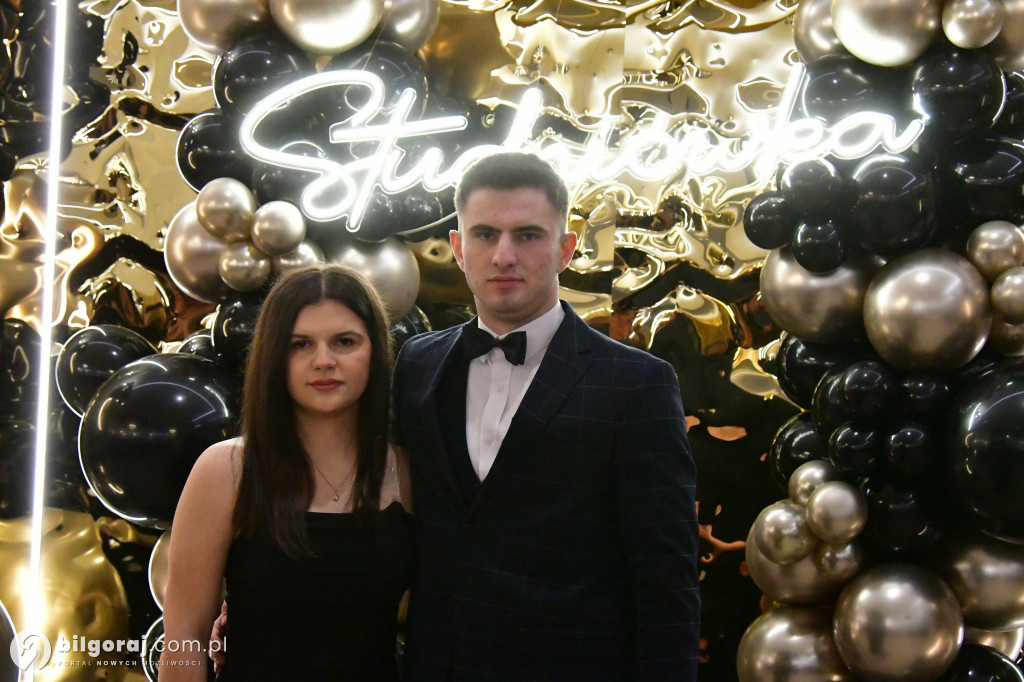 Poloneza czas zacząć! Studniówka biłgorajskiej Budowlanki