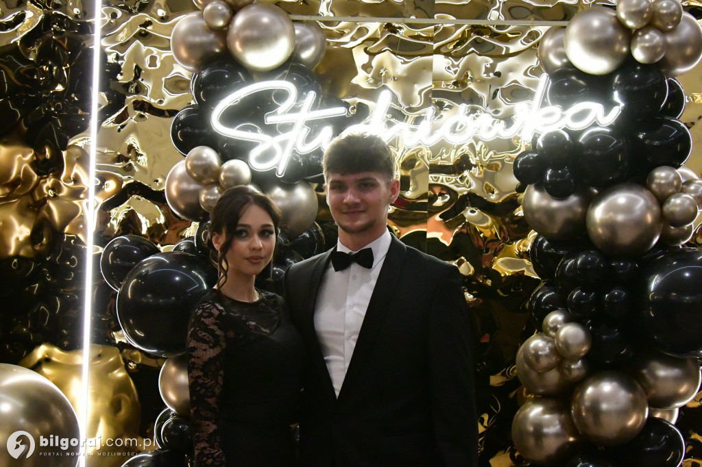 Poloneza czas zacząć! Studniówka biłgorajskiej Budowlanki