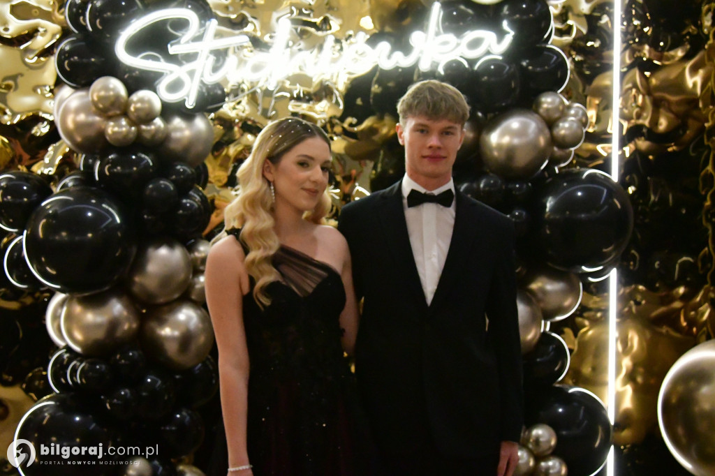 Poloneza czas zacząć! Studniówka biłgorajskiej Budowlanki