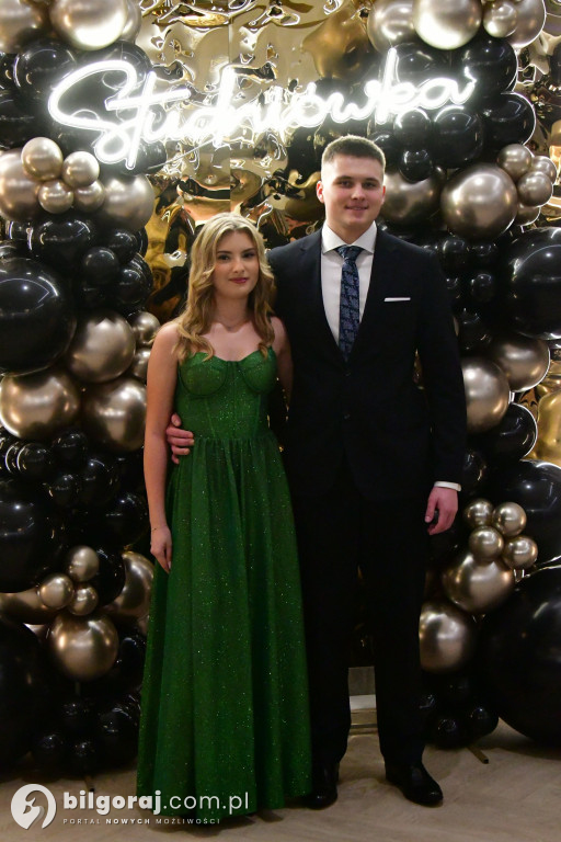 Poloneza czas zacząć! Studniówka biłgorajskiej Budowlanki