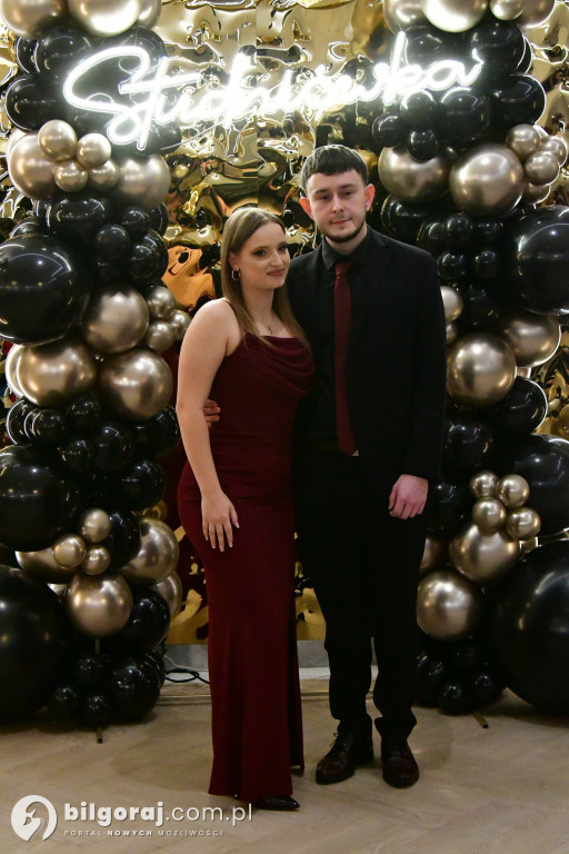 Poloneza czas zacząć! Studniówka biłgorajskiej Budowlanki