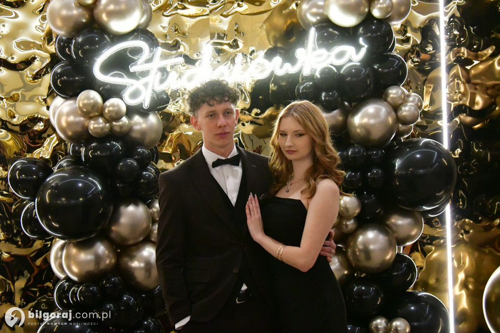 Poloneza czas zacząć! Studniówka biłgorajskiej Budowlanki