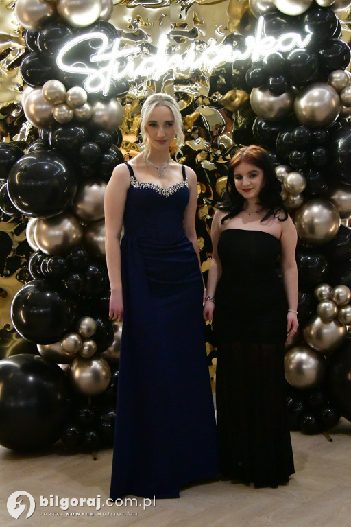 Poloneza czas zacząć! Studniówka biłgorajskiej Budowlanki