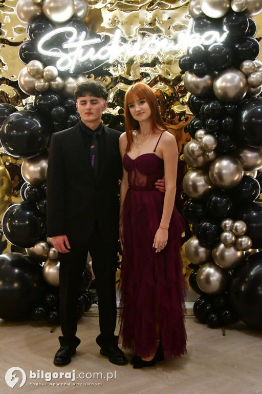 Poloneza czas zacząć! Studniówka biłgorajskiej Budowlanki