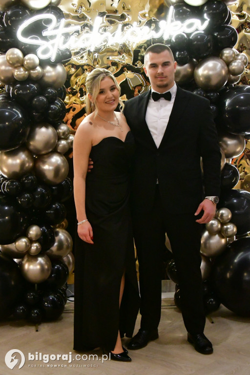 Poloneza czas zacząć! Studniówka biłgorajskiej Budowlanki