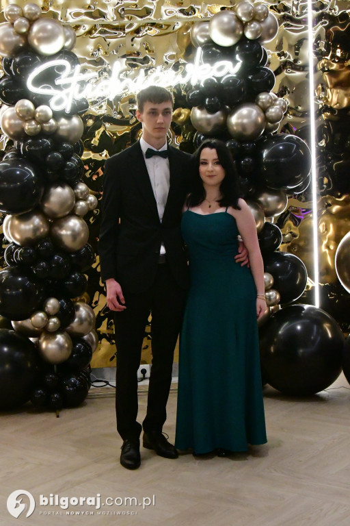 Poloneza czas zacząć! Studniówka biłgorajskiej Budowlanki