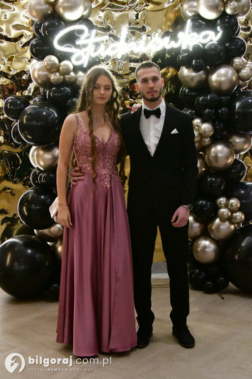 Poloneza czas zacząć! Studniówka biłgorajskiej Budowlanki