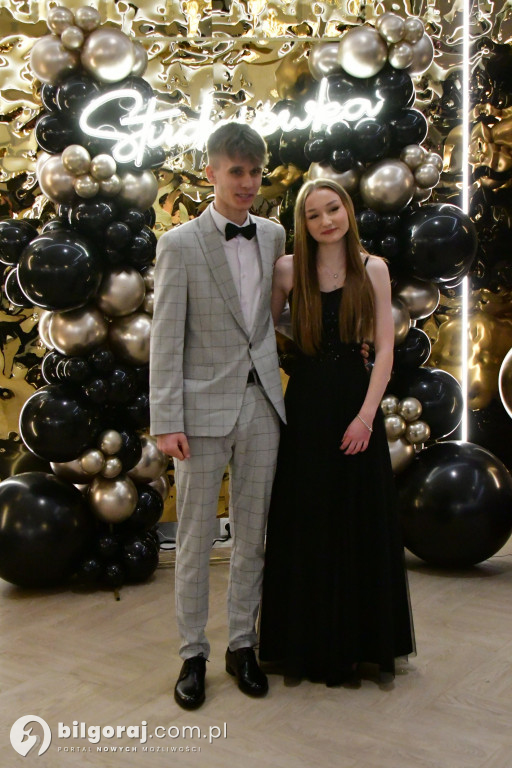 Poloneza czas zacząć! Studniówka biłgorajskiej Budowlanki