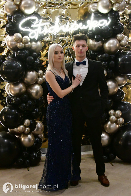 Poloneza czas zacząć! Studniówka biłgorajskiej Budowlanki