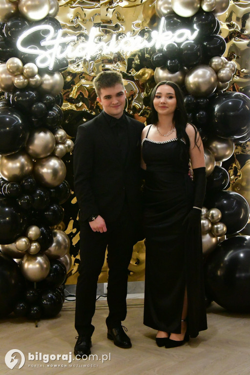 Poloneza czas zacząć! Studniówka biłgorajskiej Budowlanki