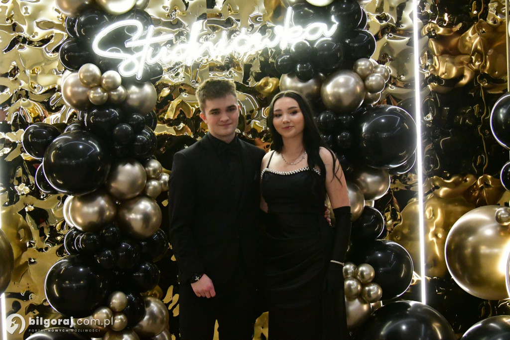 Poloneza czas zacząć! Studniówka biłgorajskiej Budowlanki