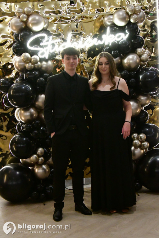 Poloneza czas zacząć! Studniówka biłgorajskiej Budowlanki