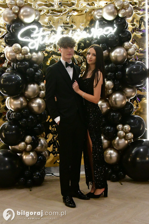 Poloneza czas zacząć! Studniówka biłgorajskiej Budowlanki