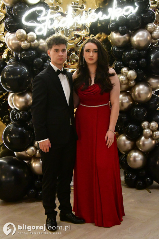 Poloneza czas zacząć! Studniówka biłgorajskiej Budowlanki