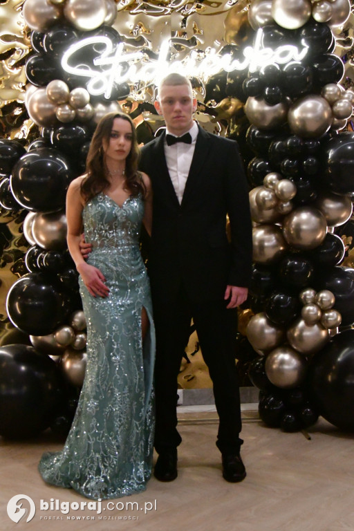 Poloneza czas zacząć! Studniówka biłgorajskiej Budowlanki