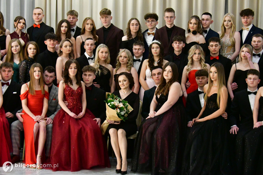 Poloneza czas zacząć! Studniówka biłgorajskiej Budowlanki