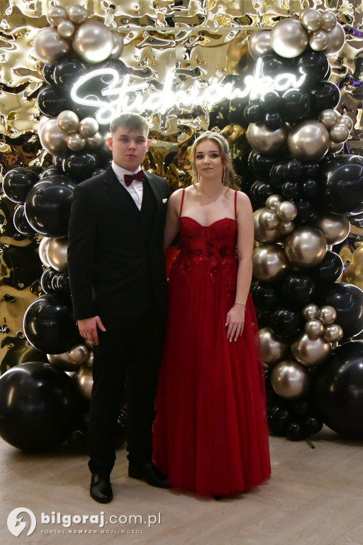 Poloneza czas zacząć! Studniówka biłgorajskiej Budowlanki