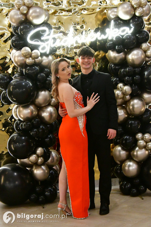 Poloneza czas zacząć! Studniówka biłgorajskiej Budowlanki