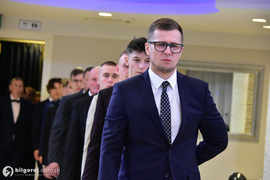 Maturzyści ZSZiO w Biłgoraju bawili się na balu studniówkowym