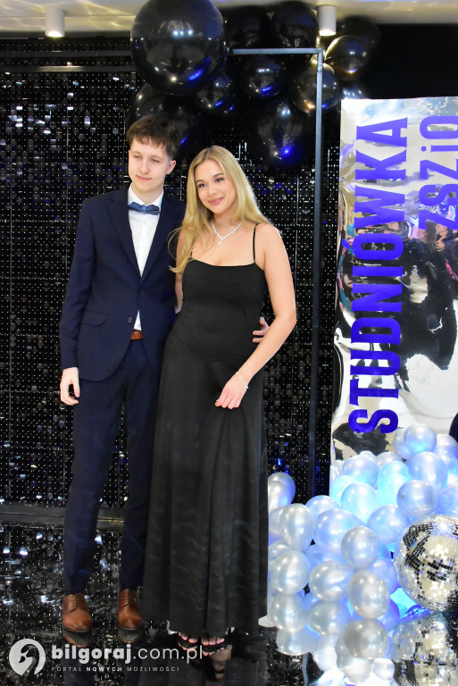 Maturzyści ZSZiO w Biłgoraju bawili się na balu studniówkowym