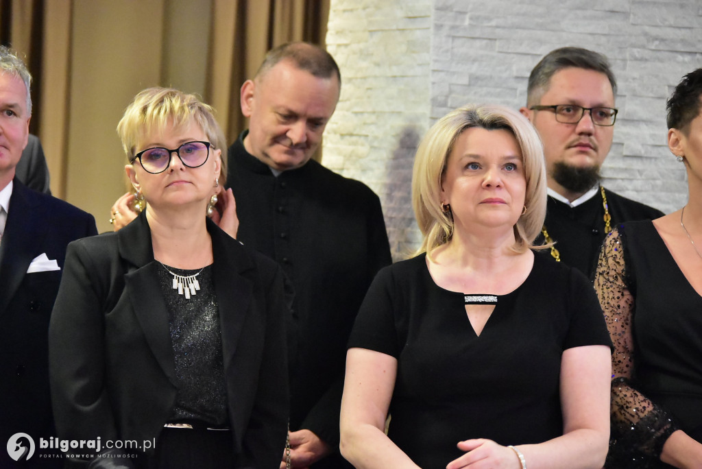 Maturzyści ZSZiO w Biłgoraju bawili się na balu studniówkowym