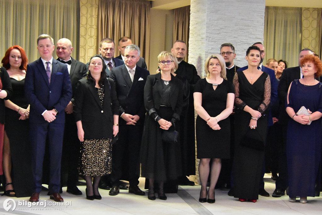 Maturzyści ZSZiO w Biłgoraju bawili się na balu studniówkowym