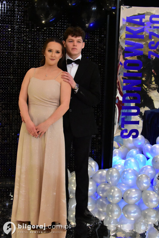 Maturzyści ZSZiO w Biłgoraju bawili się na balu studniówkowym