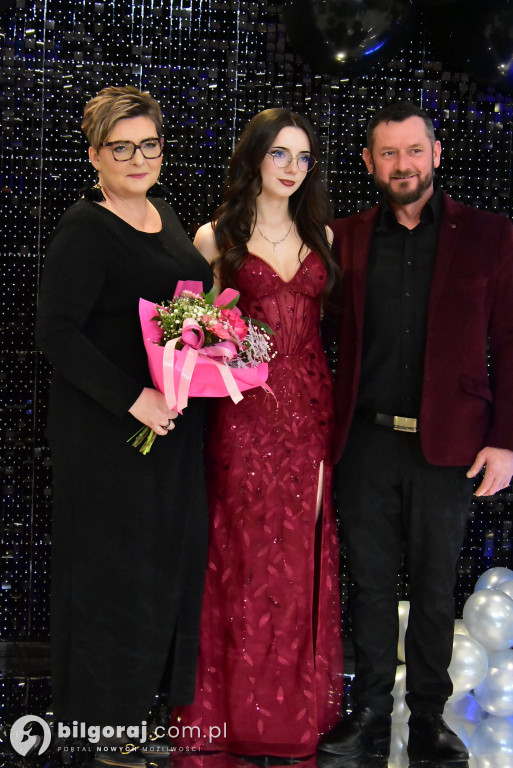 Maturzyści ZSZiO w Biłgoraju bawili się na balu studniówkowym