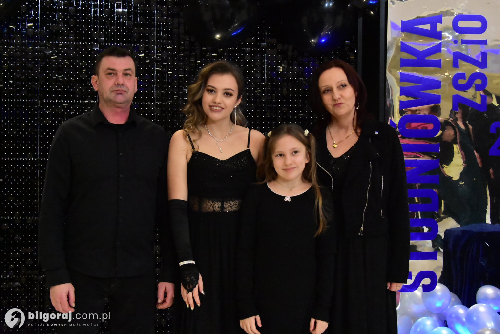 Maturzyści ZSZiO w Biłgoraju bawili się na balu studniówkowym