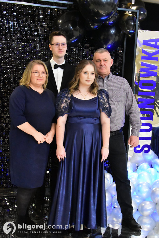 Maturzyści ZSZiO w Biłgoraju bawili się na balu studniówkowym