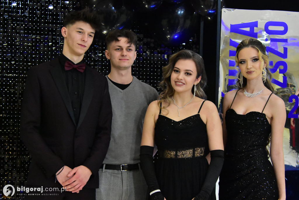 Maturzyści ZSZiO w Biłgoraju bawili się na balu studniówkowym