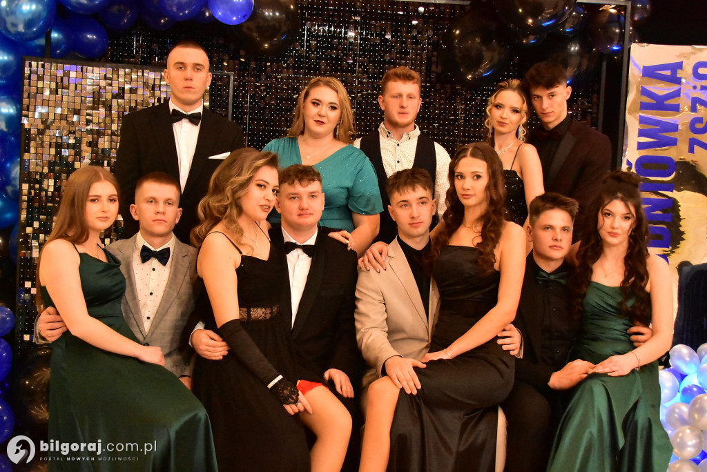 Maturzyści ZSZiO w Biłgoraju bawili się na balu studniówkowym