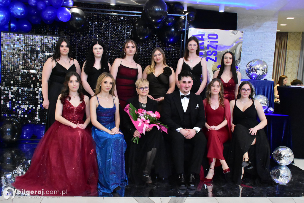 Maturzyści ZSZiO w Biłgoraju bawili się na balu studniówkowym