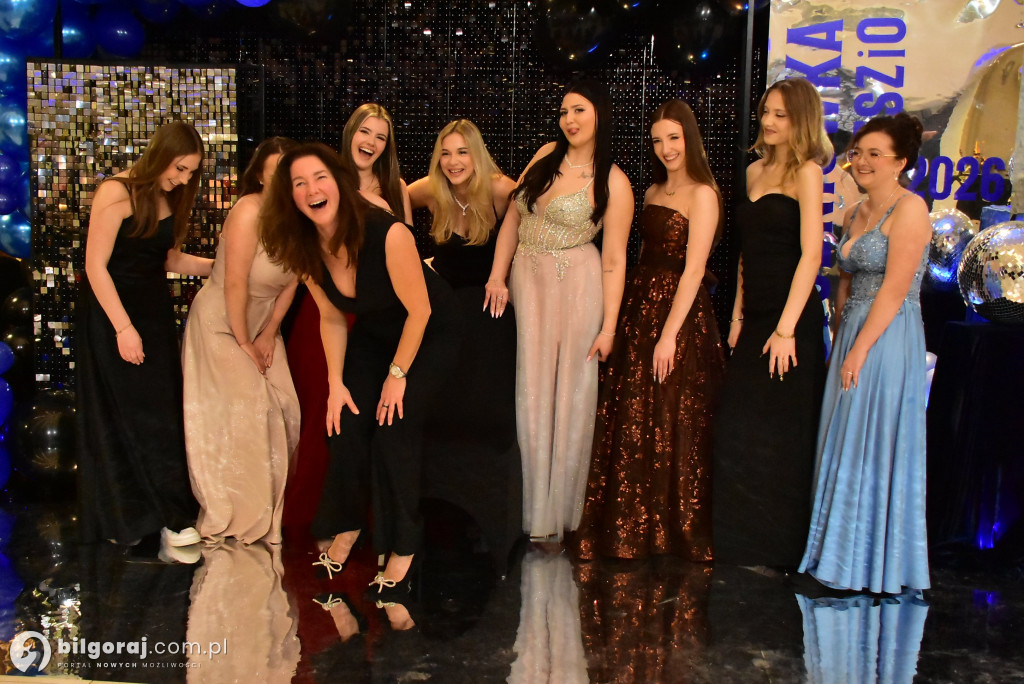 Maturzyści ZSZiO w Biłgoraju bawili się na balu studniówkowym