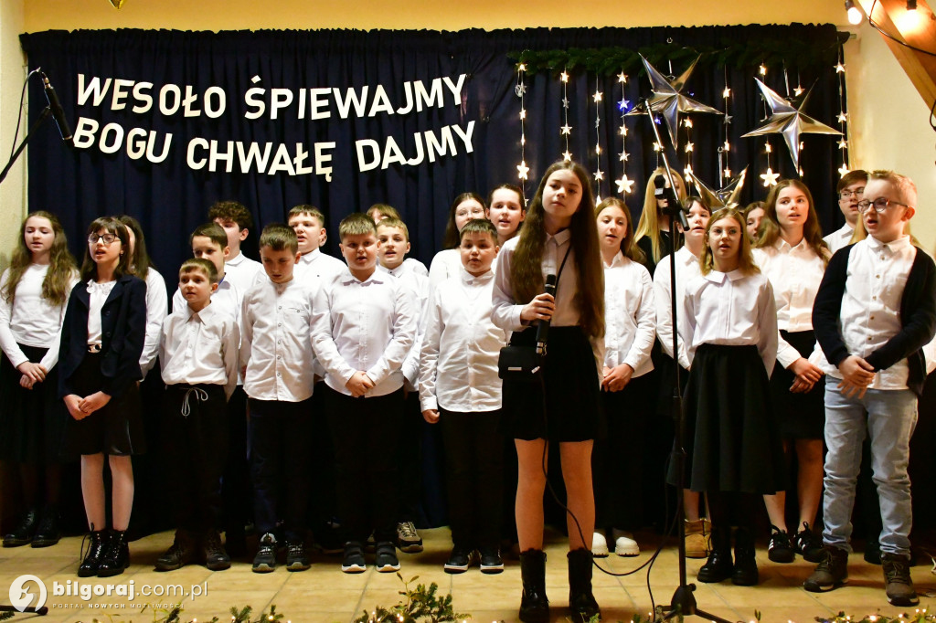 Trzecie wspólne kolędowanie w Dąbrówce