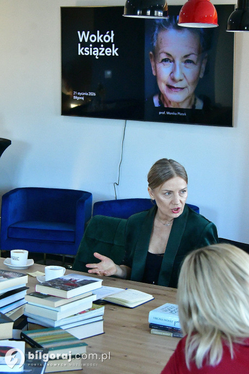 Część prywatnej biblioteki prof. Płatek trafiła do Biłgoraja