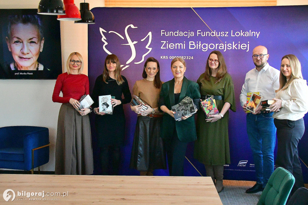 Część prywatnej biblioteki prof. Płatek trafiła do Biłgoraja