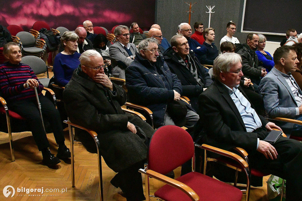 Trudna prawda na ekranie. Premiera odcinków filmu Jacka Międlara w GOK Goraj