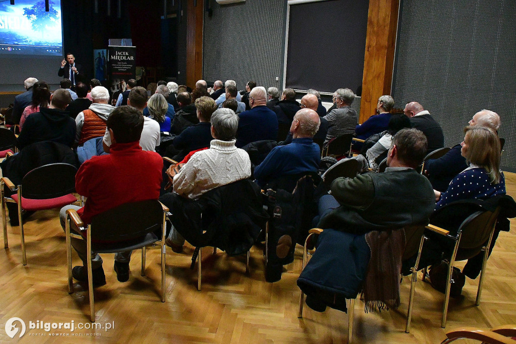 Trudna prawda na ekranie. Premiera odcinków filmu Jacka Międlara w GOK Goraj