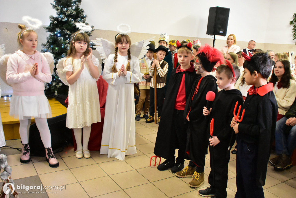 Jubileuszowe kolędowanie w Hedwiżynie. XX Gminny Przegląd Kolęd i Pastorałek za nami!